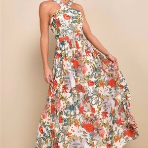 Lulus Lilja Cream Floral Print Maxi Dress size small tags on never worn.